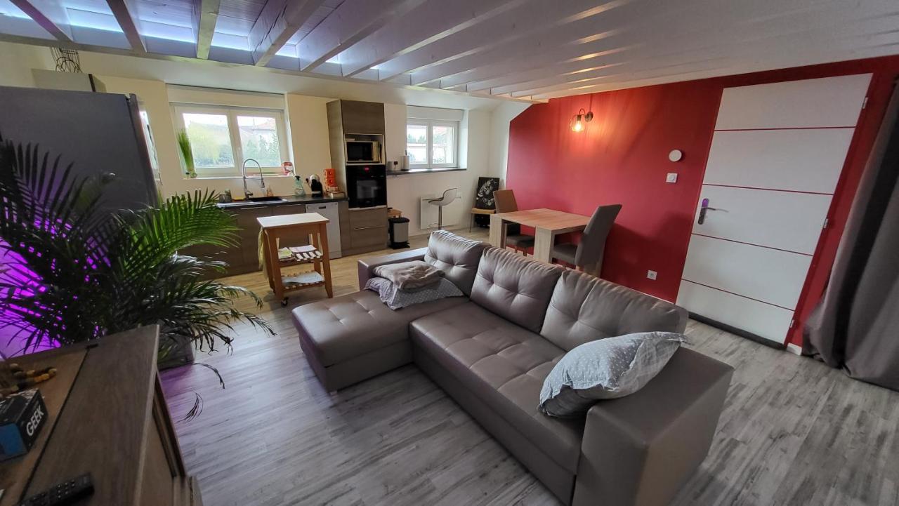 Gite Moderne Et Calme Moncel-sur-Seille Bagian luar foto